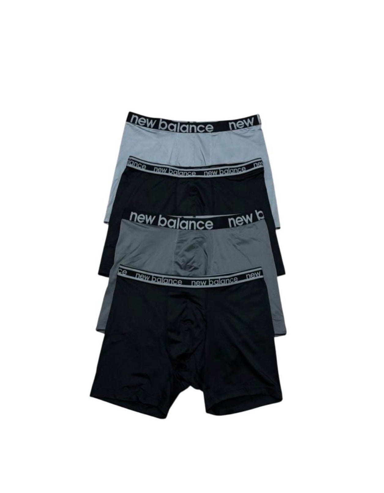 Combo de 4 Boxers Briefs New Balance Tela Performance color Negro y gris Talla L