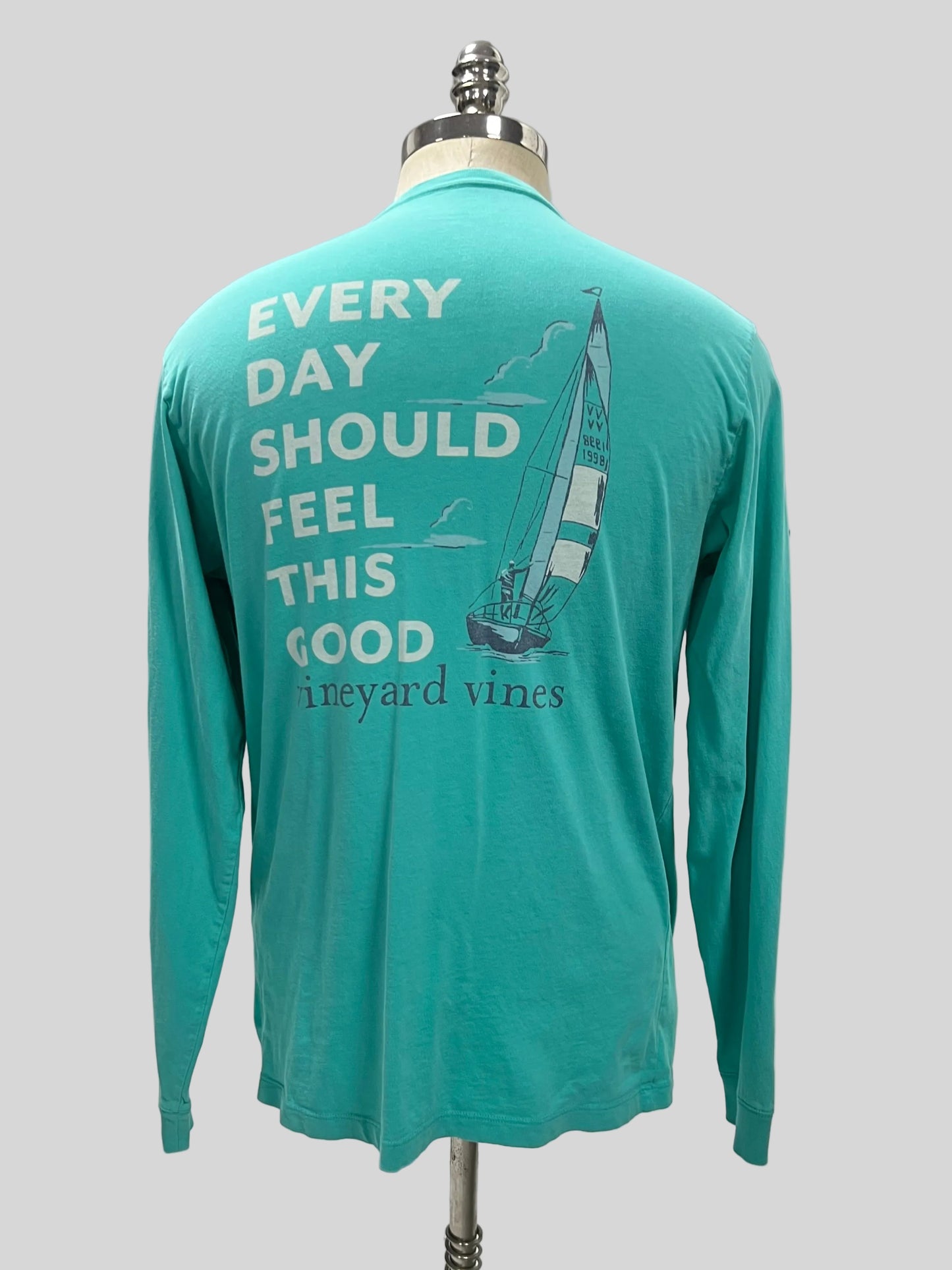 Camiseta cuello redondo Vineyard Vines 🐳 color turquesa con logo de velero Talla M (ver descripción)