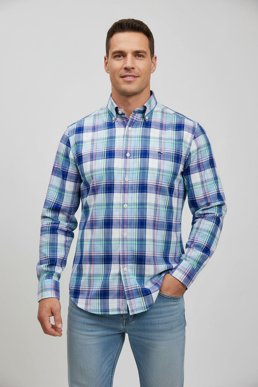 Camisa de botones Vineyard Vines 🐳 color blanco de cuadros en morado, azul y verde Talla M Entalle Clásico