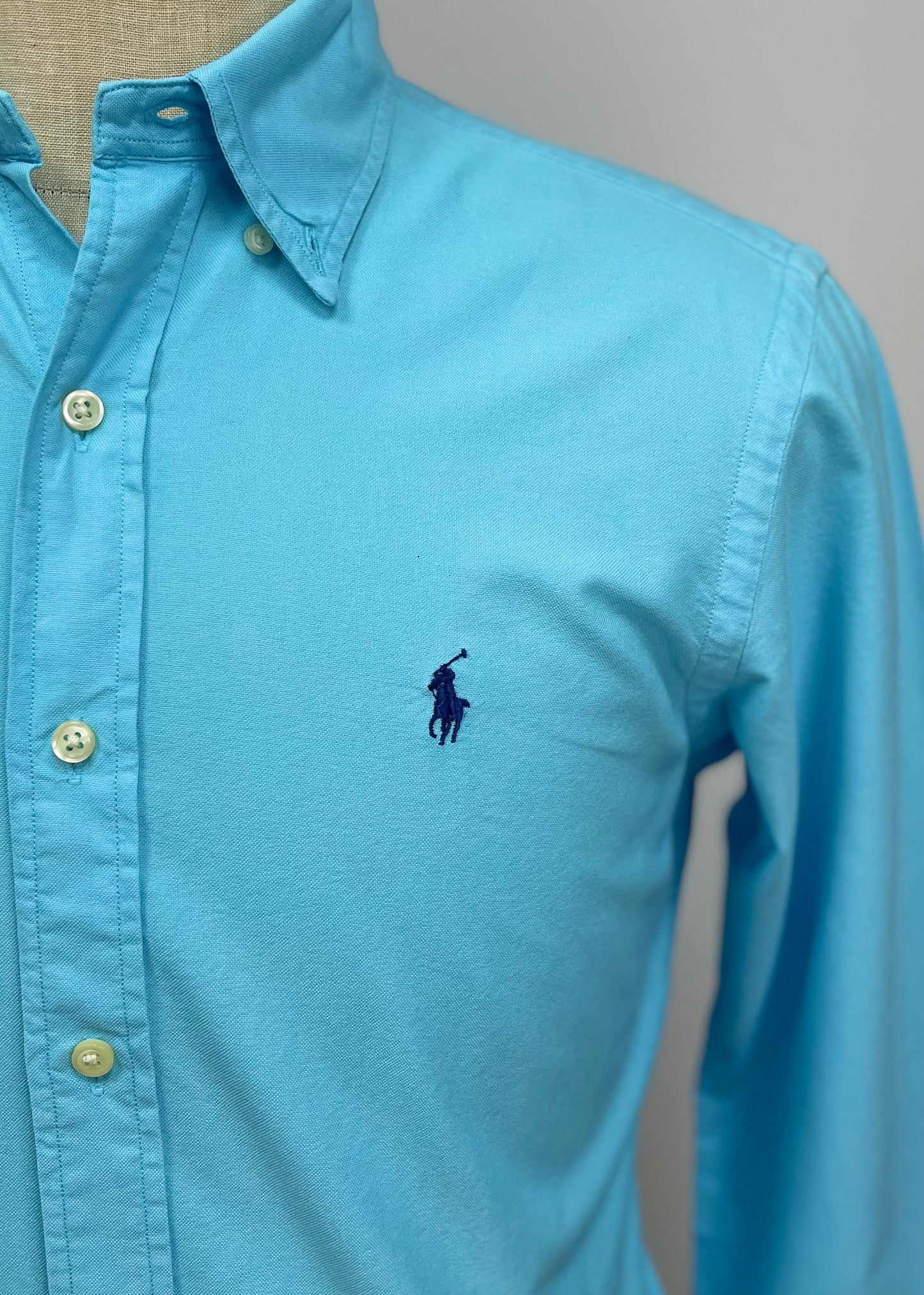 Camisa de botones Polo Ralph Lauren 🏇🏼 Oxford en color turquesa intenso Talla S Entalle Clásico