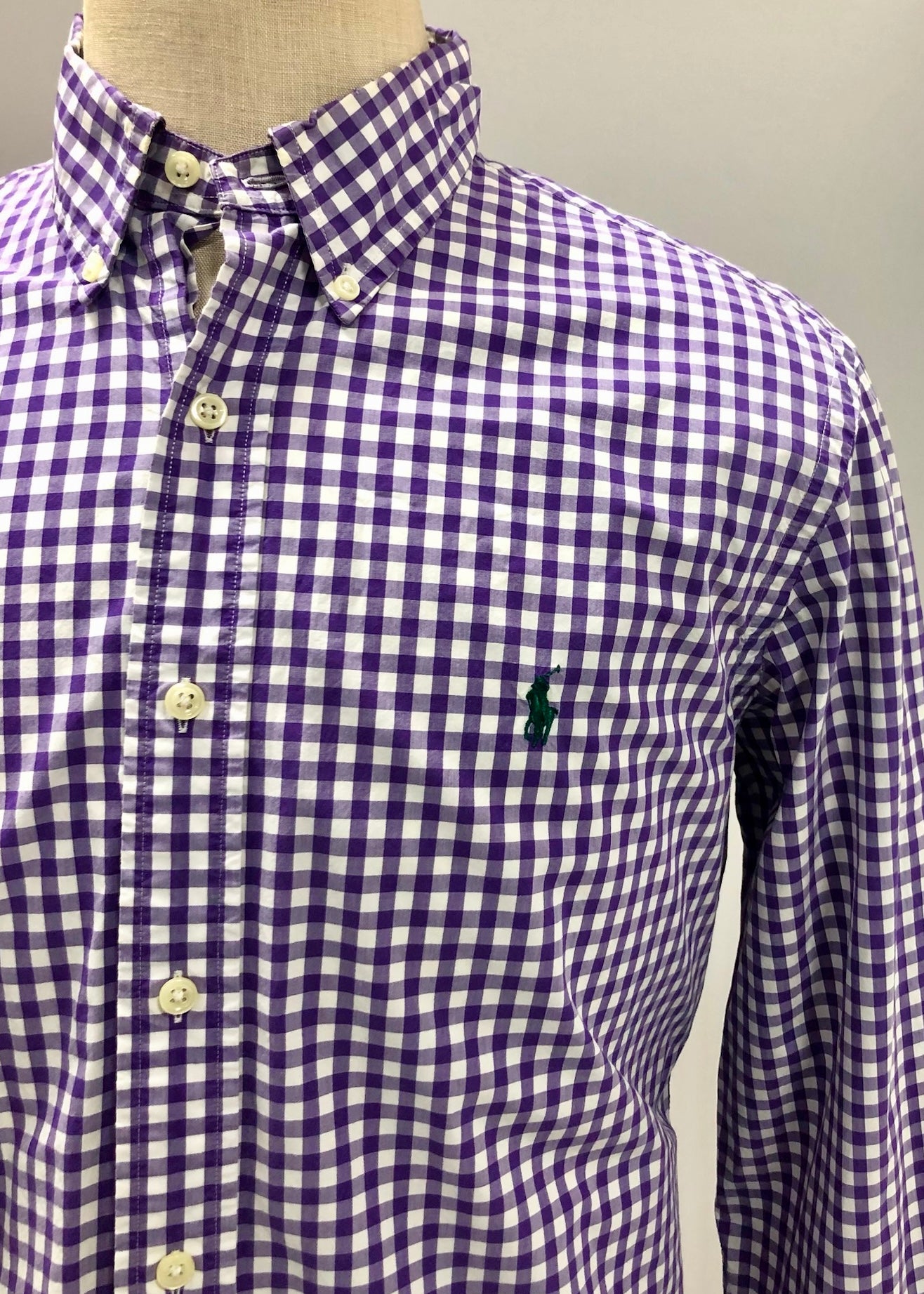 Camisa de botones Polo Ralph Lauren 🏇🏼 de cuadros gingham morado y blanco Talla L Entalle Regular (ver descripción)
