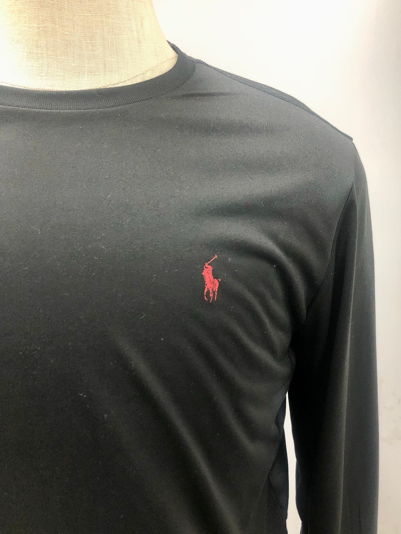 Camiseta cuello Redondo Polo Ralph Lauren 🏇🏼 Performance color negro Talla M Entalle Regular