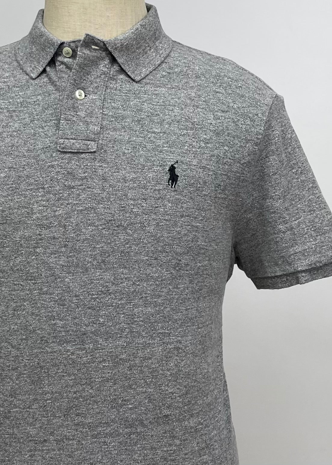 Camiseta Polo Ralph Lauren 🏇🏼color gris Talla XL Entalle Custom Slim Fit