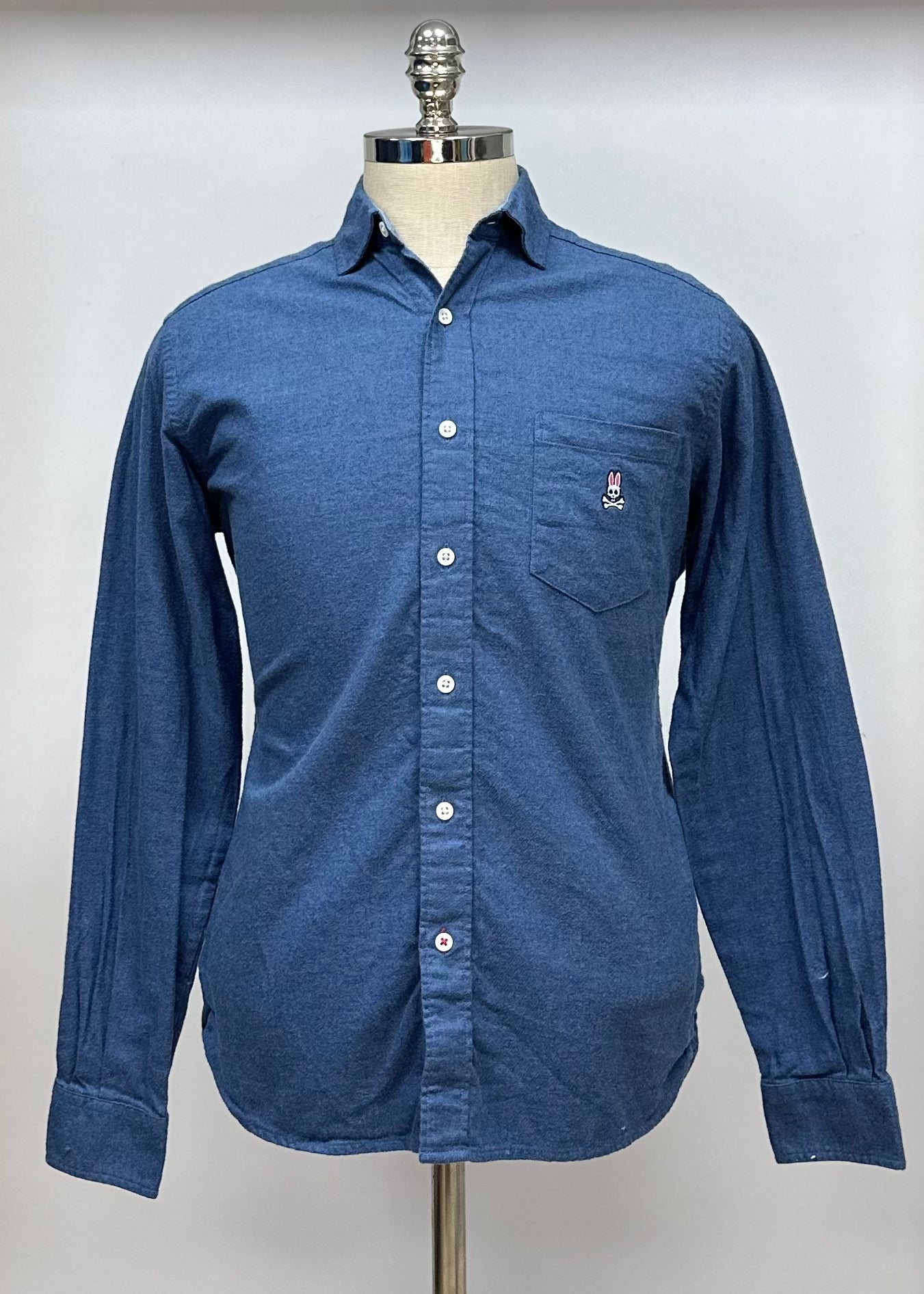 Camisa de botones Psycho Bunny 🐰 en color azul oscuro Talla M Entalle Slim Fit