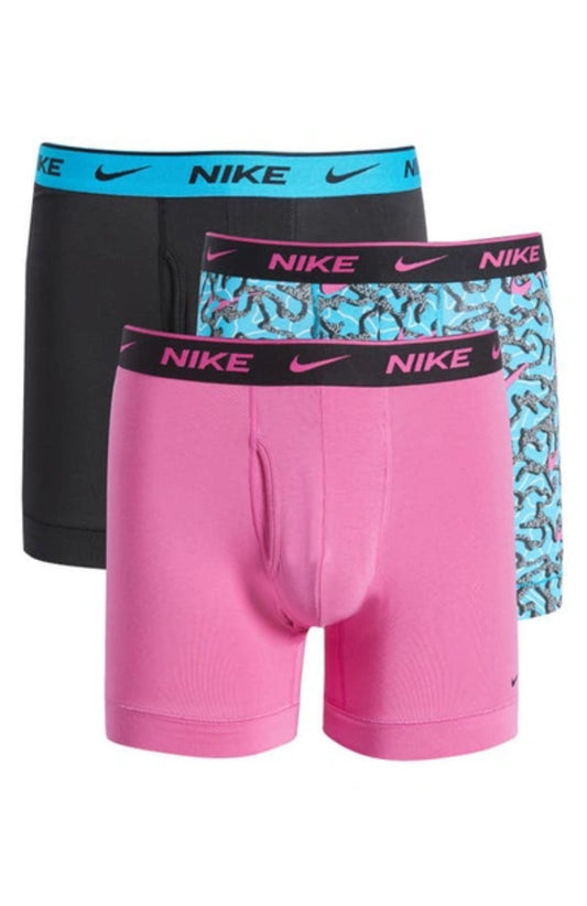 Paquete de 3 Calzoncillos tipo Boxer Nike Dri-Fit Essential Cotton Stretch - Tela dry-fit en color negro, turquesa y rosado Talla XL