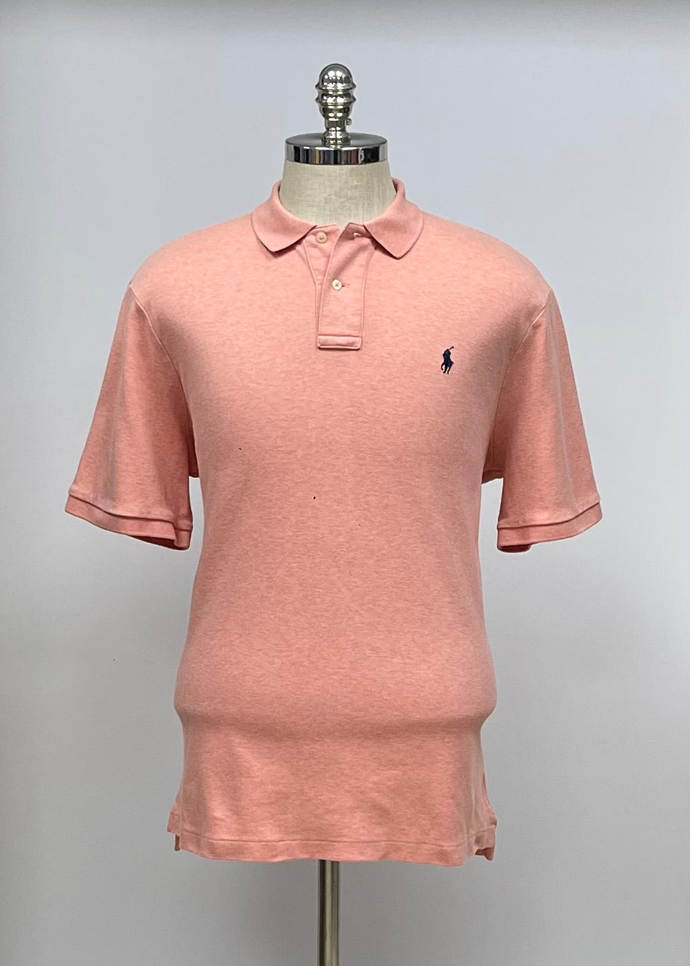 Camiseta Polo Ralph Lauren 🏇🏼 color naranja claro y logo azul navy Talla L Entalle Clásico