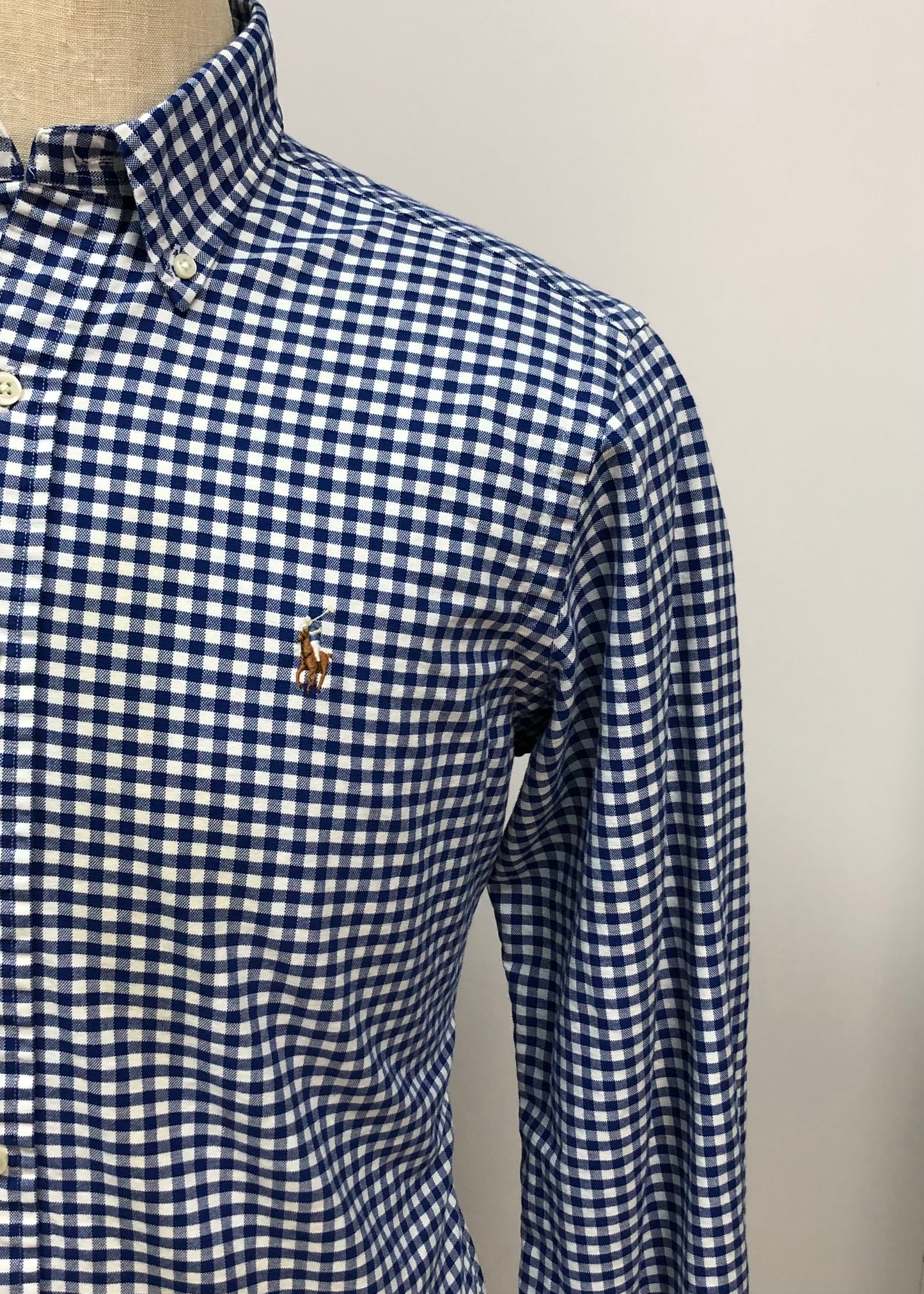 Camisa Polo Ralph Lauren 🏇🏼 con patron de cuadros gingham azul y blanco Talla M Entalle Clásico