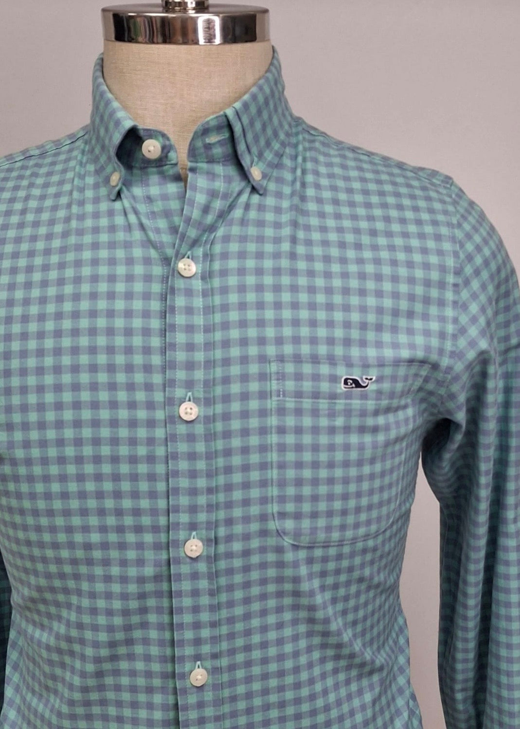 Camisa de cuadros Vineyard Vines 🐳 con patrón de cuadros en color celeste y morado Talla XS Entalle Slim Fit