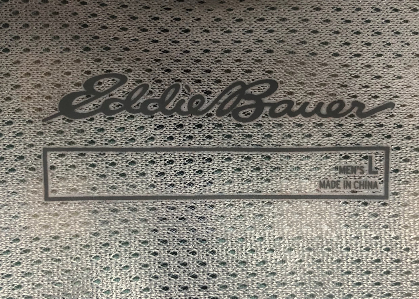Camisa de botones Eddie Bauer 🏔️ de cuadros en verde, negro, amarillo y blanco Manga corta Talla L