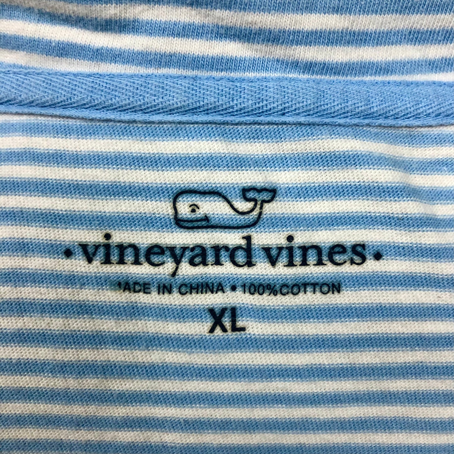 Camiseta Polo Vineyard Vines 🐳 con rayas en celeste y blanco Talla XL Entalle Regular