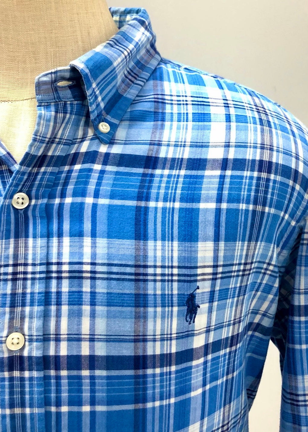 Camisa Polo Ralph Lauren 🏇🏼 con patron de cuadros tartán azul, celeste y blanco Talla XL Entalle Regular