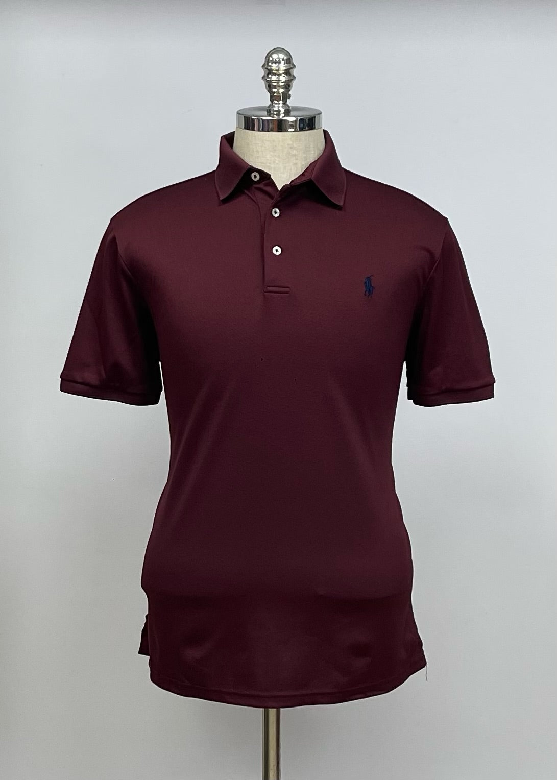 Camiseta Polo Ralph Lauren 🏇🏼 Tela performance color rojo oscuro Talla M Entalle Regular