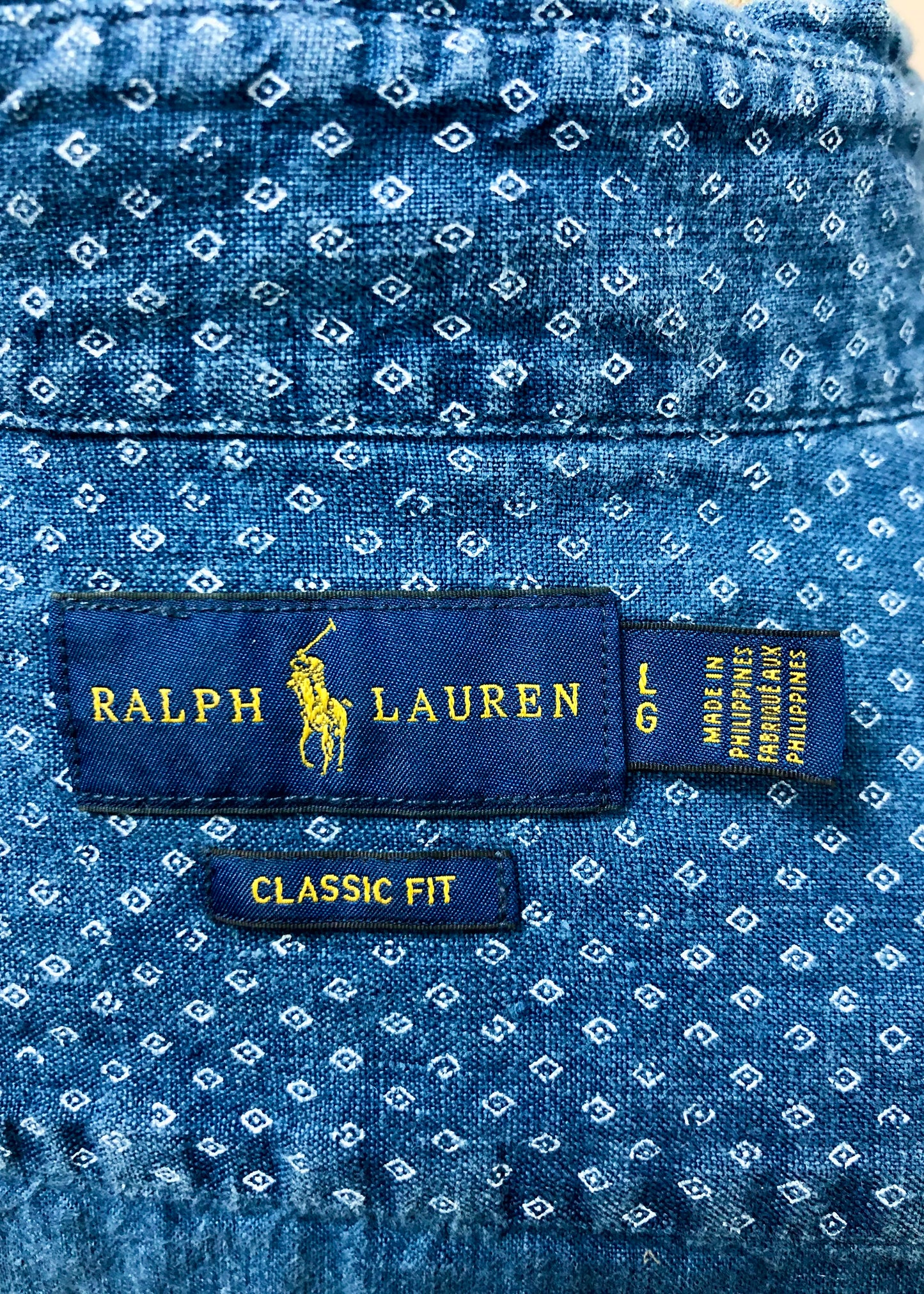 Camisa de botones Polo Ralph Lauren 🏇🏼 en color azul navy con diseño de Tríptico Talla L Entalle Regular
