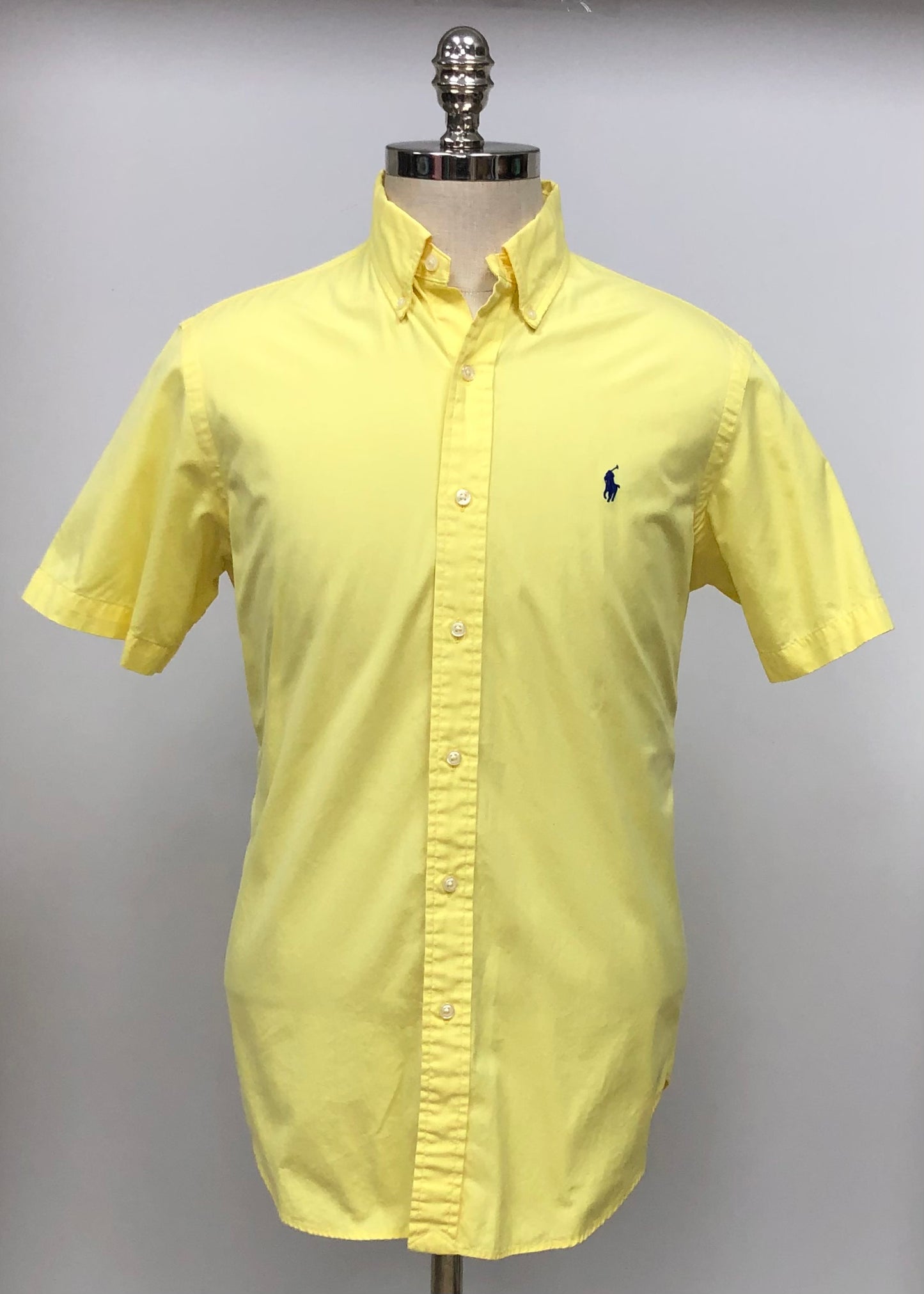 Camisa de botones Polo Ralph Lauren 🏇🏼 en color amarillo claro Talla M Entalle Regular