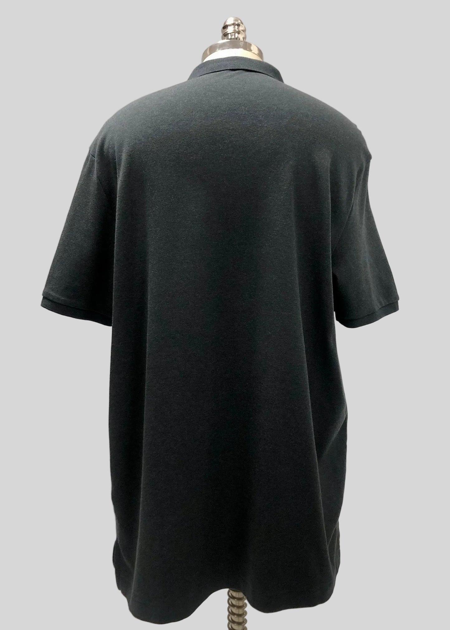 Camiseta Polo Ralph Lauren 🏇🏼 color gris oscuro Talla XL Entalle Regular