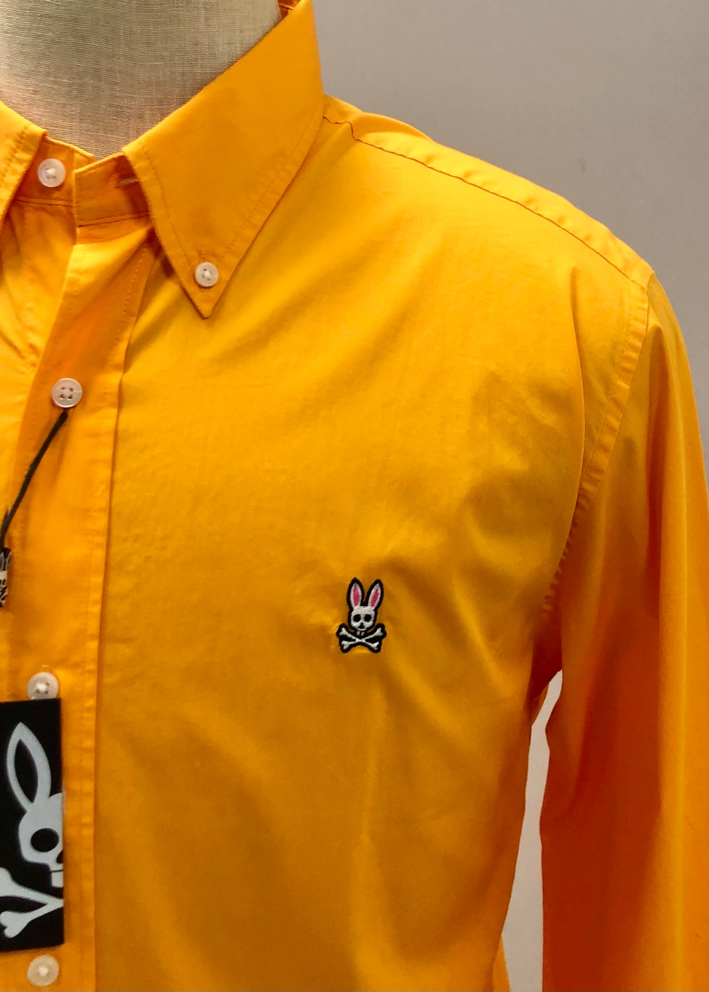 Camisa de botones Psycho Bunny 🐰  Color naranja intenso con logo tradicional Talla L Entalle Regular