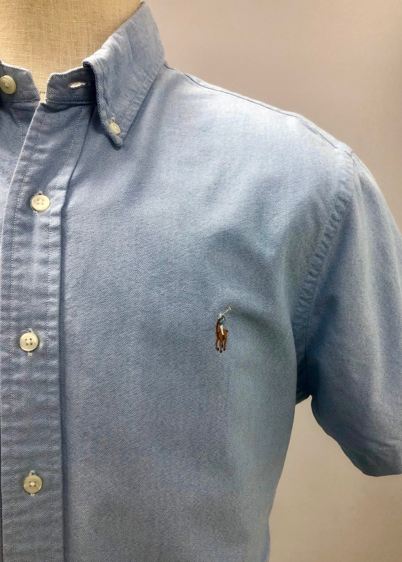 Camisa de botones Polo Ralph Lauren 🏇🏼 Oxford en color celeste Talla XL Entalle Clásico