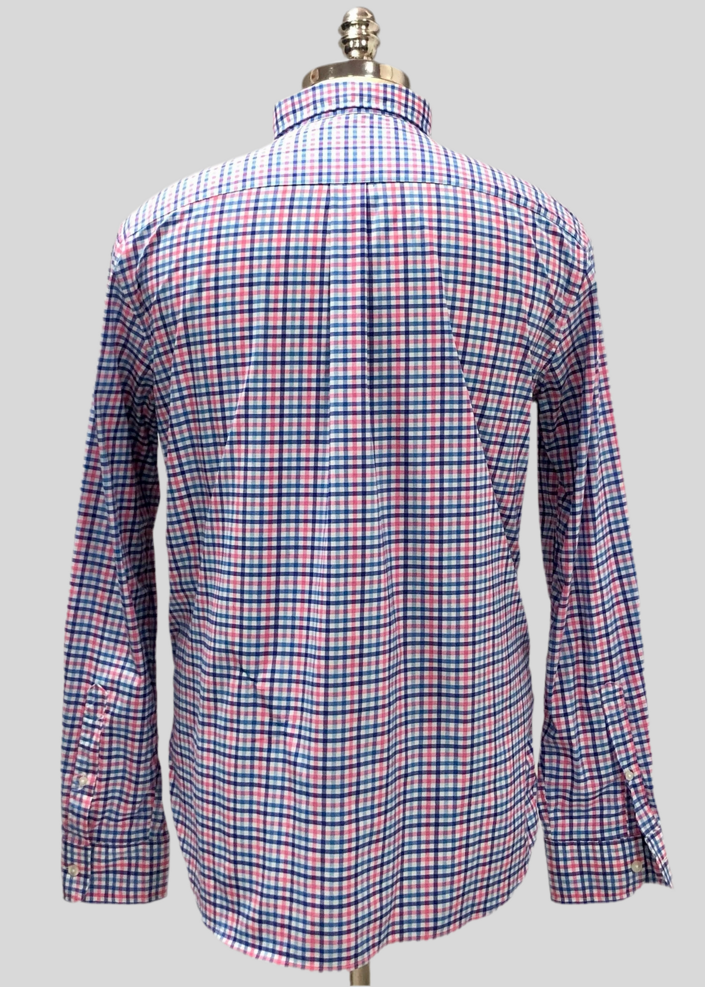 Camisa de botones Vineyard Vines 🐳 Performance de cuadros en color rosado, azul y blanco Talla M Entalle Clásico