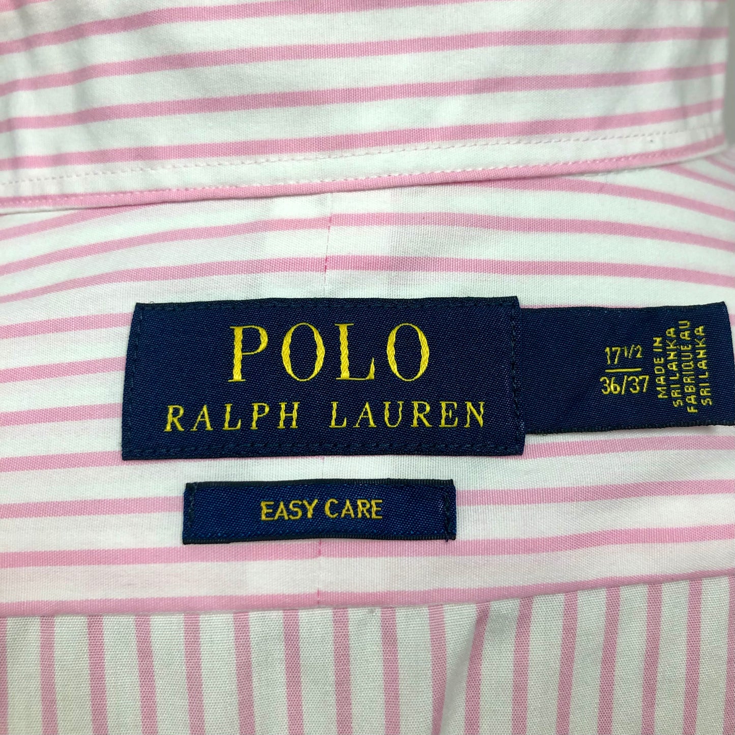 Camisa Polo Ralph Lauren 🏇🏼 color blanco con patron de rayas finas en color rosado Talla XL Entalle Regular