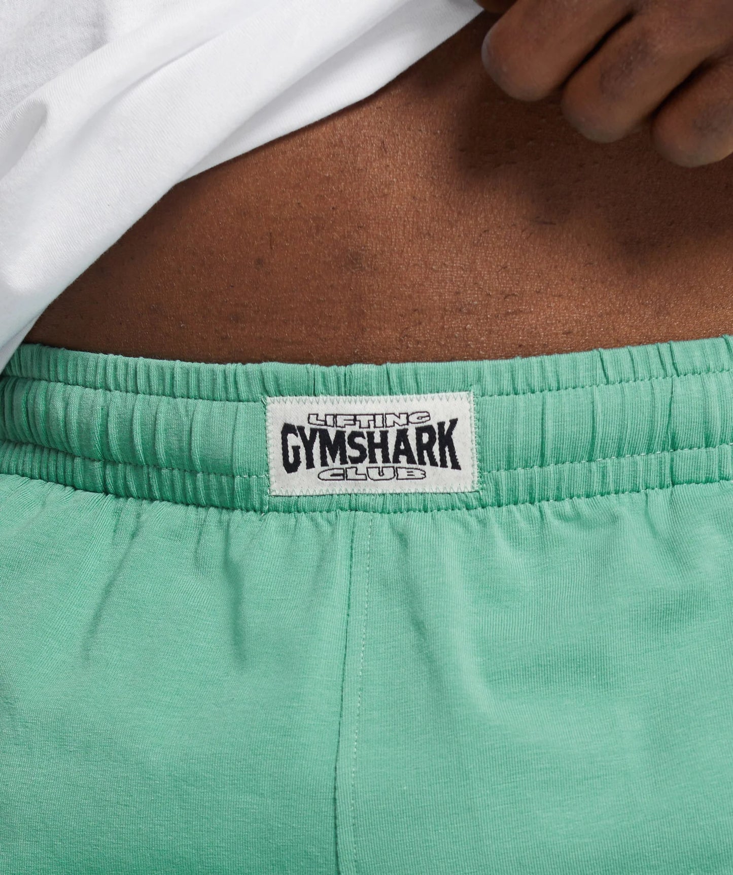 Short Lounge Gymshark 🏋🏼‍♂️ color verde claro y logo en blanco Talla S y M