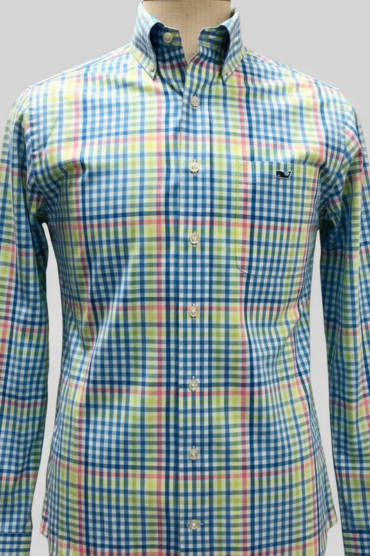 Camisa de botones Vineyard Vines 🐳 color blanco de cuadros en color rosado, verde y celeste Talla S Entalle Slim Fit (ver descripción)