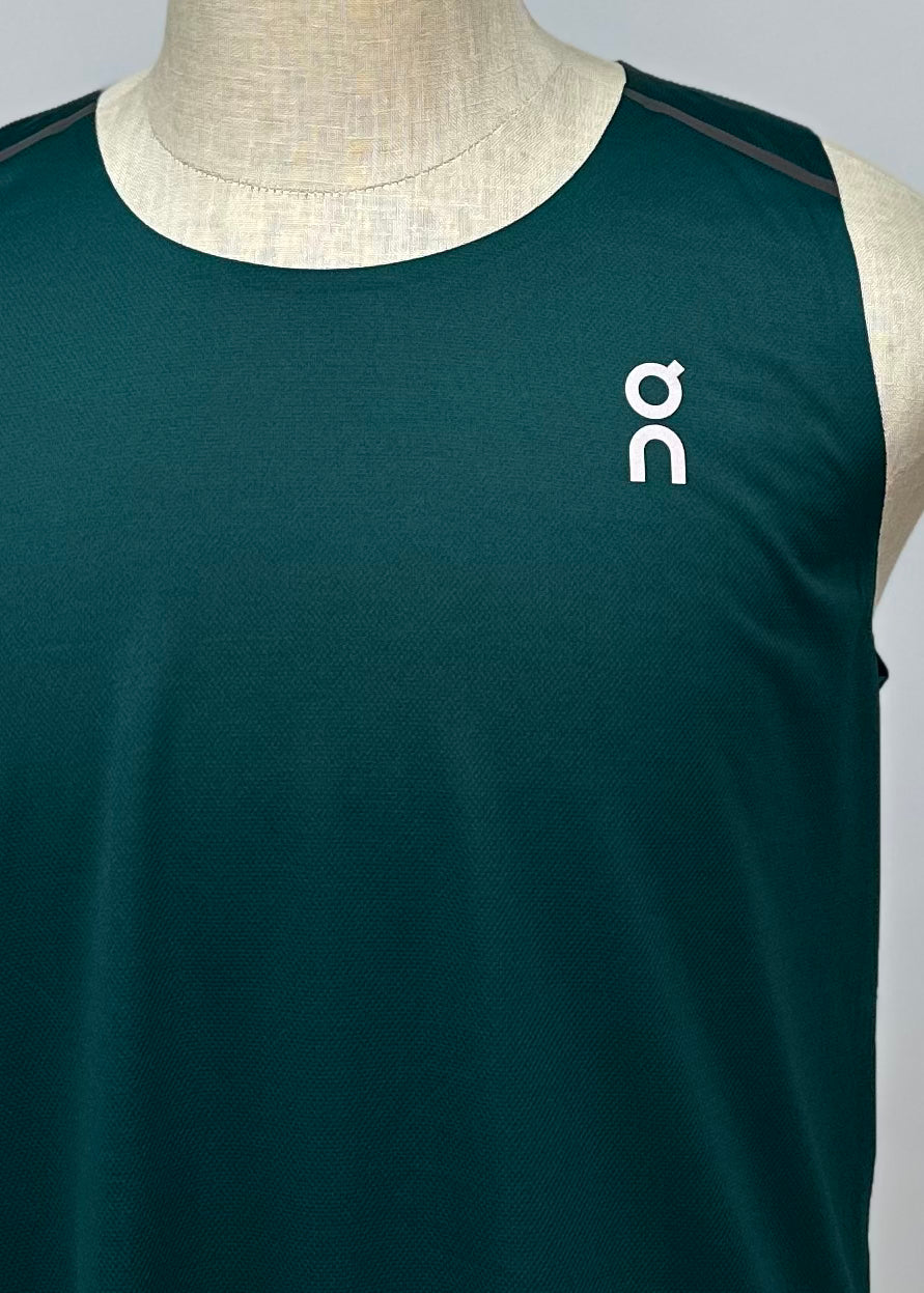 Camiseta de entrenamiento sin mangas On Running 🏃🏻‍♂️  color verde oscuro y logo en plateado Talla L