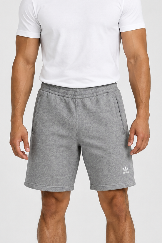 Short Lounge Adidas 🏃🏻‍♂️ color Gris con logo bordado blanco talla M