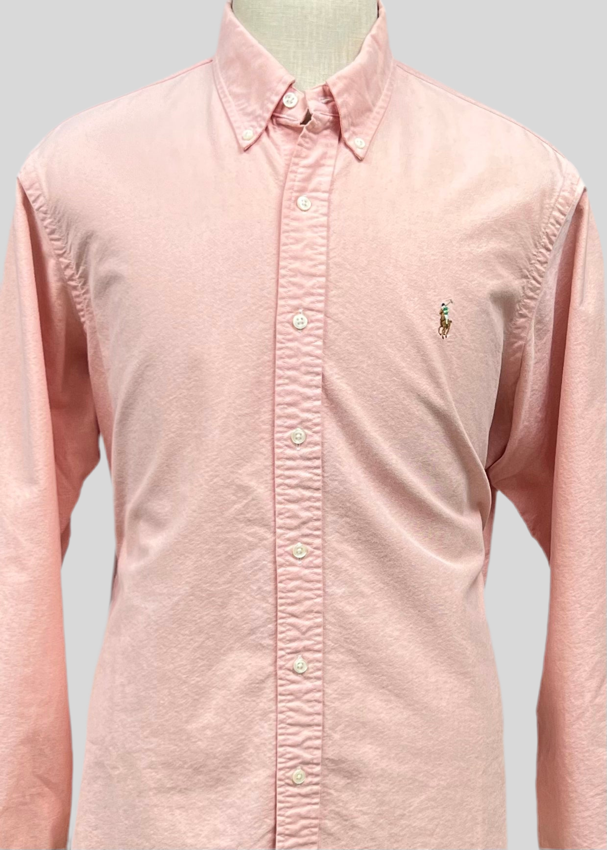 Camisa de botones Polo Ralph Lauren 🏇🏼 Oxford en color salmon Talla L Entalle Regular