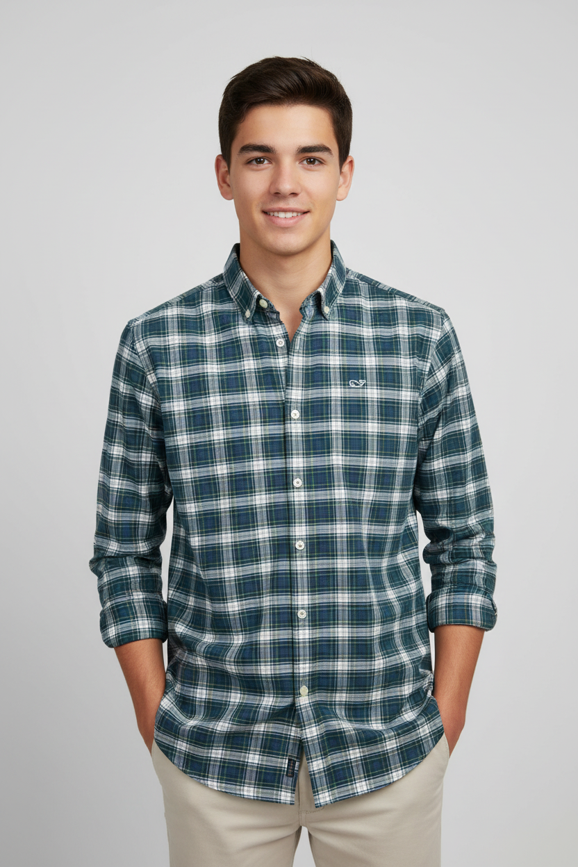Camisa de niño Vineyard Vines 🐳 con patrón de cuadros en color azul, blanco y verde Talla L Entalle Regular