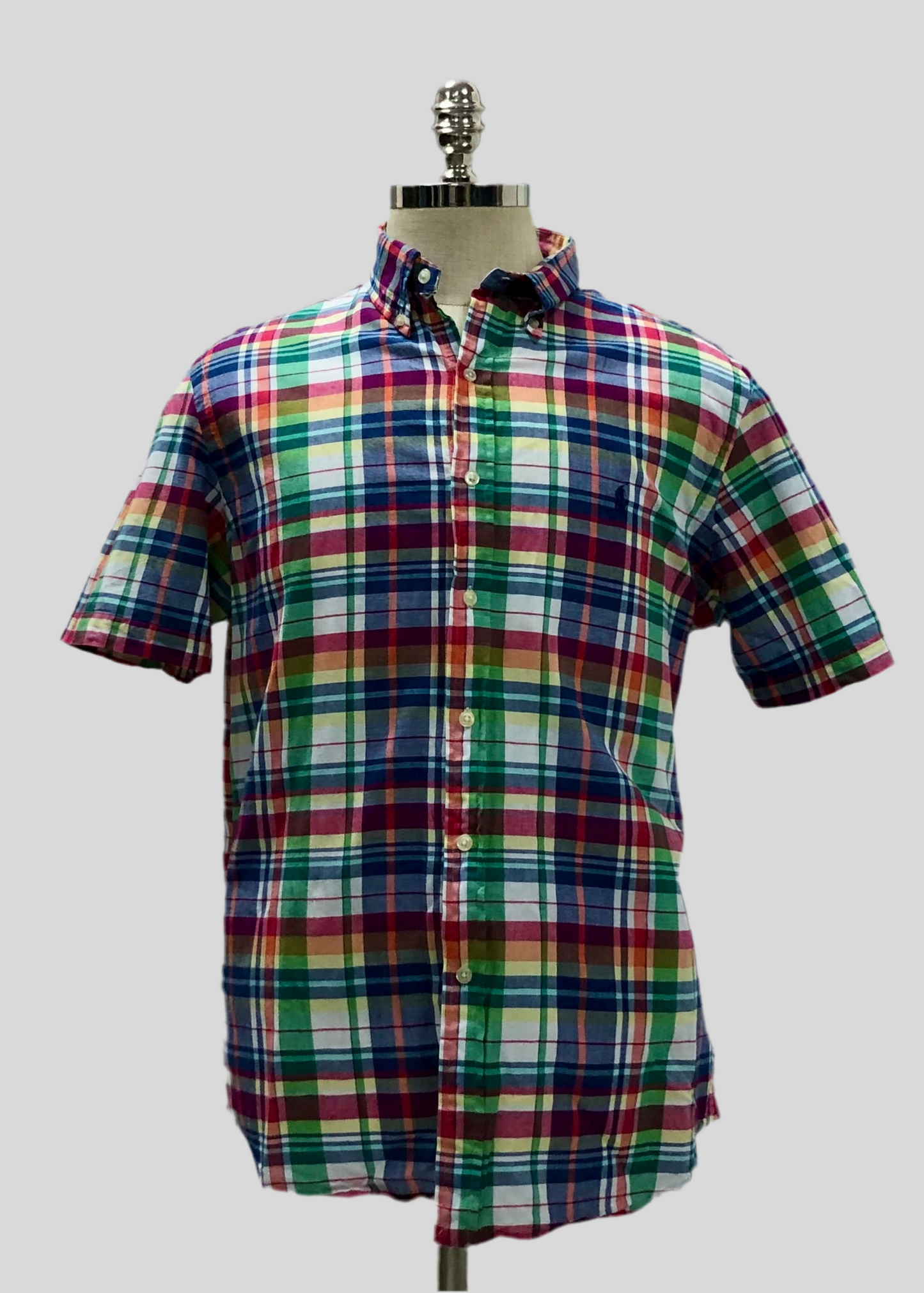 Camisa Polo Ralph Lauren 🏇🏼 color blanco con patron de cuadros tartán multicolor Talla L Entalle Regular