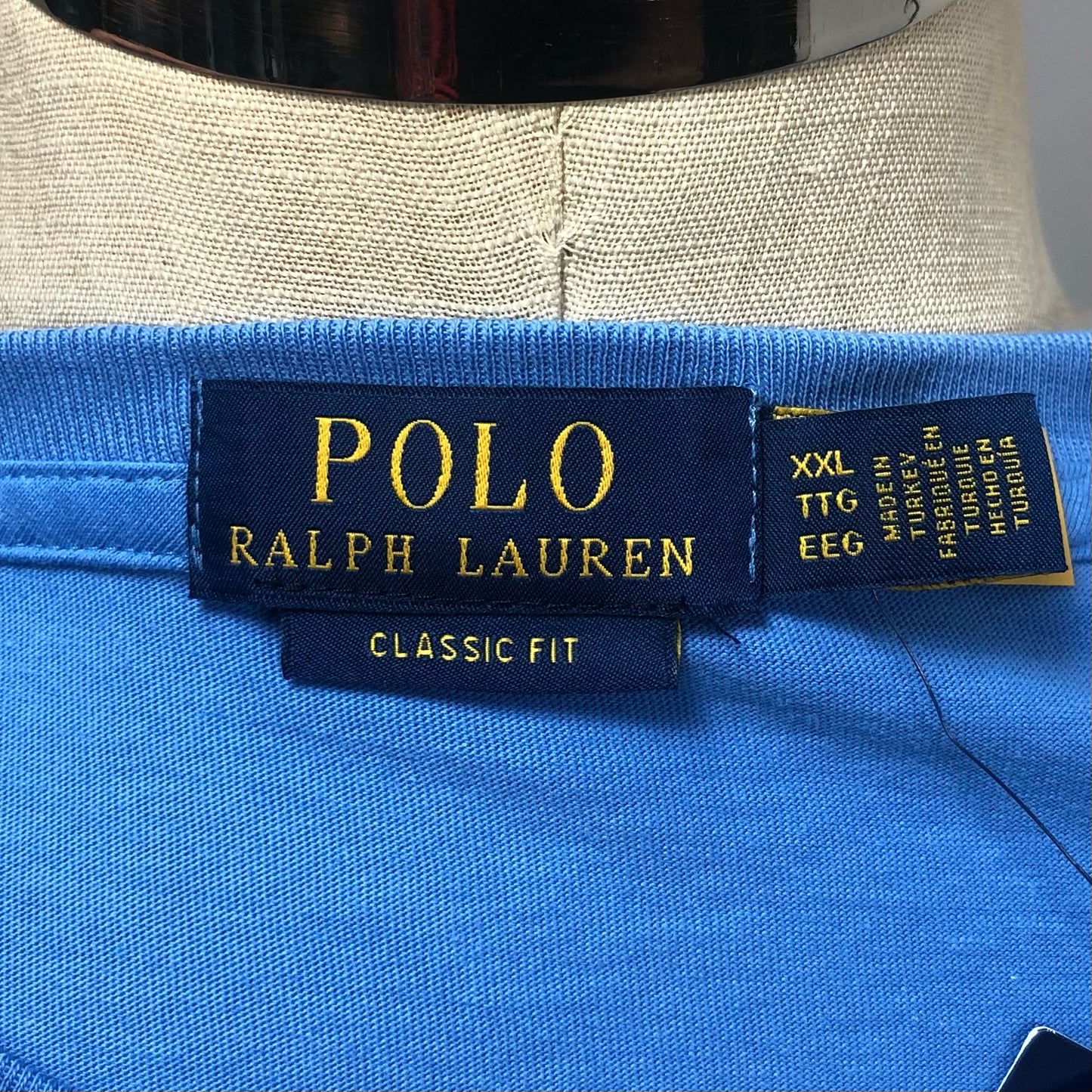 Camiseta cuello redondo Polo Ralph Lauren 🏇🏼 color celeste con diseño de polo bear Talla XXL Entalle Clásico