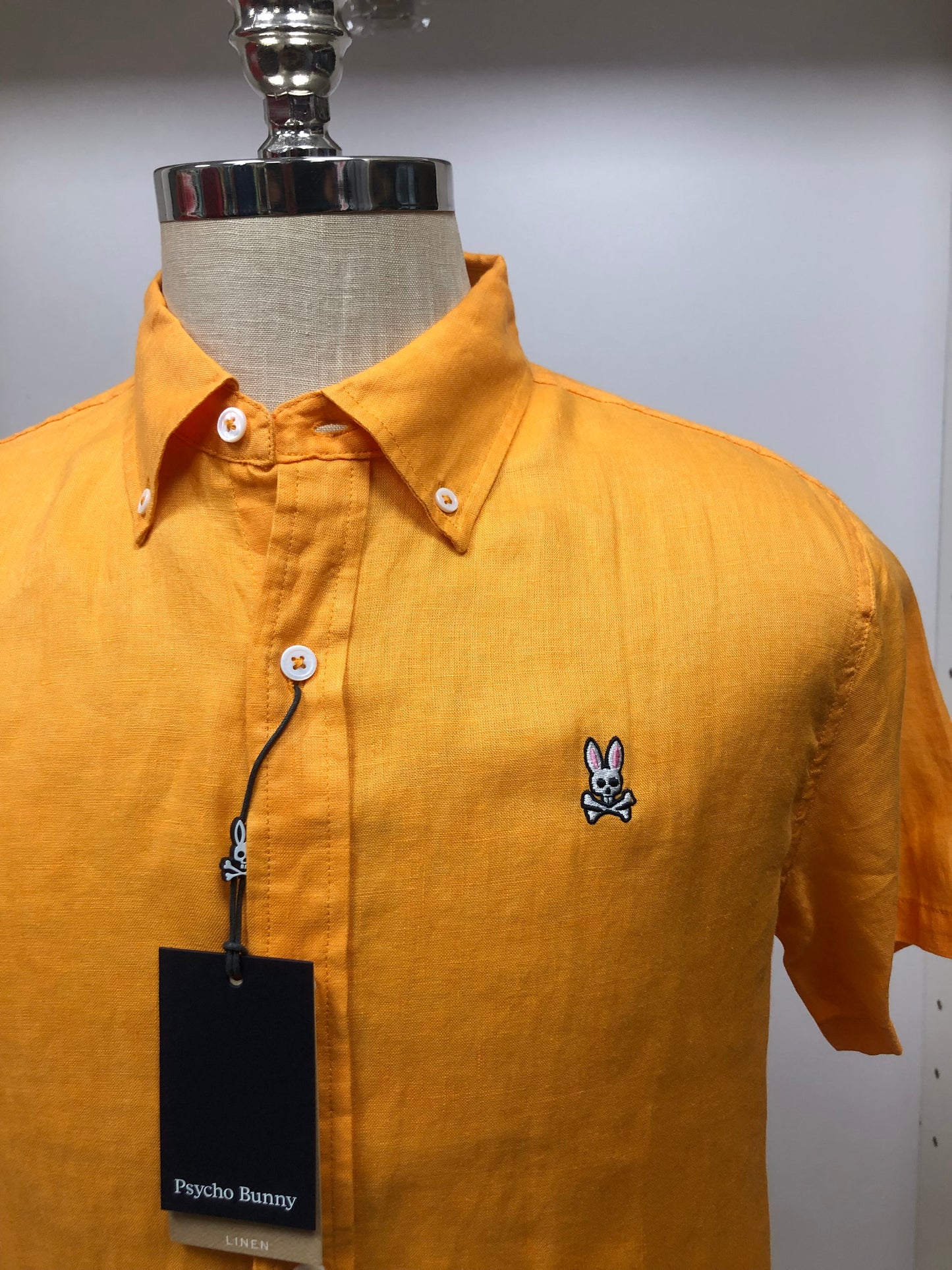 Camisa de botones Psycho Bunny 🐰  Tela de lino color blanco de color naranja intenso Talla S Entalle Regular