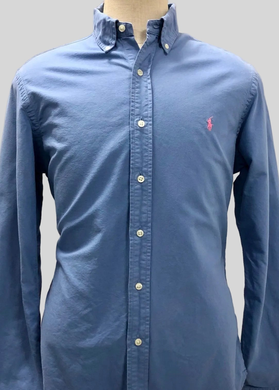 Camisa de botones Polo Ralph Lauren 🏇🏼 Oxford en color azul grisáceo Talla L Entalle Slim Fit (ver descripción)