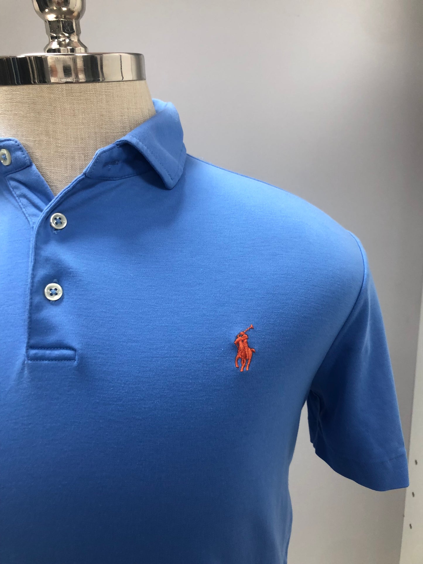 Camiseta Polo Ralph Lauren 🏇🏼 color azul claro Talla M Entalle Regular