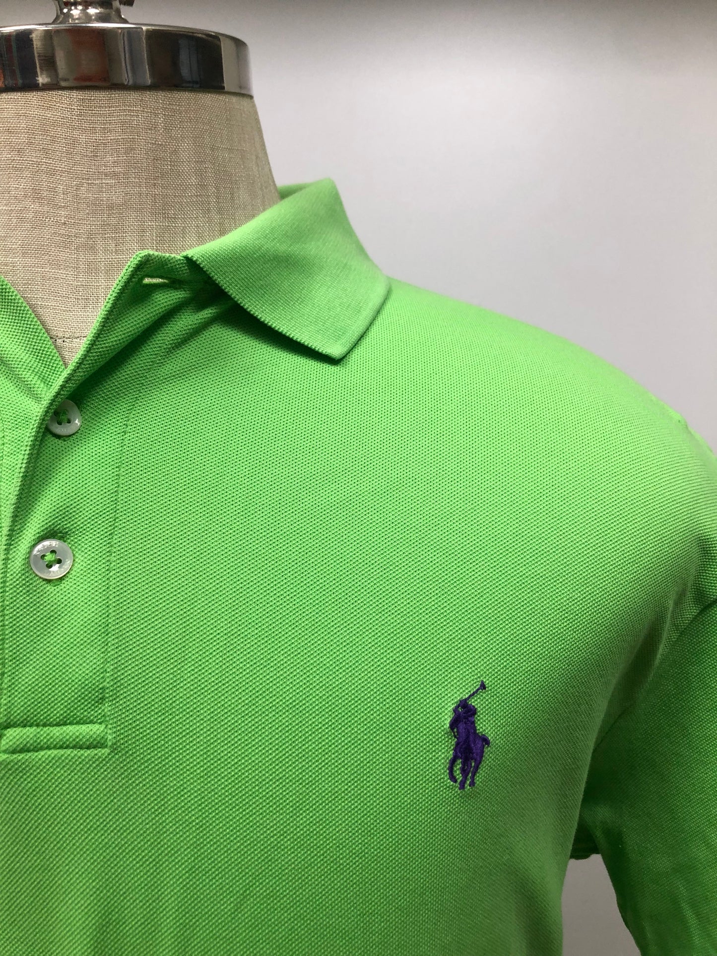 Camiseta Polo Ralph Lauren 🏇🏼 Color verde intenso Talla XL Entalle Regular (ver descripción)