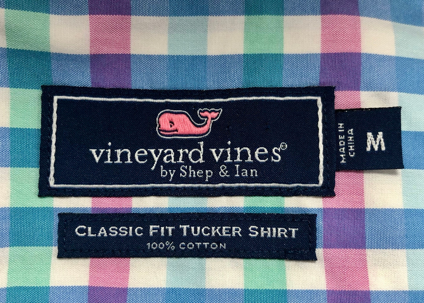 Camisa Vineyard Vines 🐳 Color blanco de cuadros en color rosado, azul y turquesa Talla M Entalle Clásico