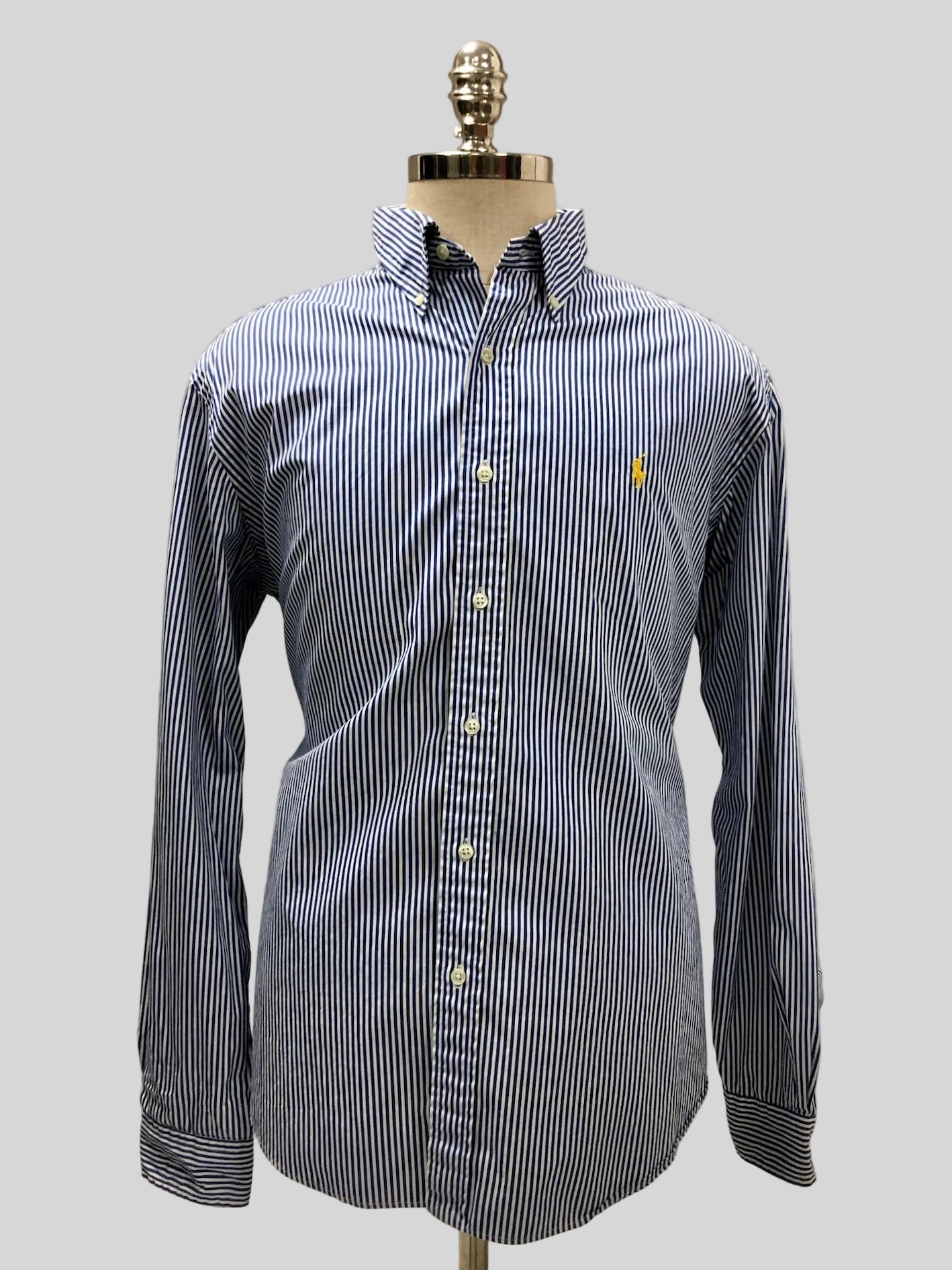 Camisa de botones Polo Ralph Lauren 🏇🏼 de rayas en color azul navy y blanco Talla XL Entalle Custom Fit