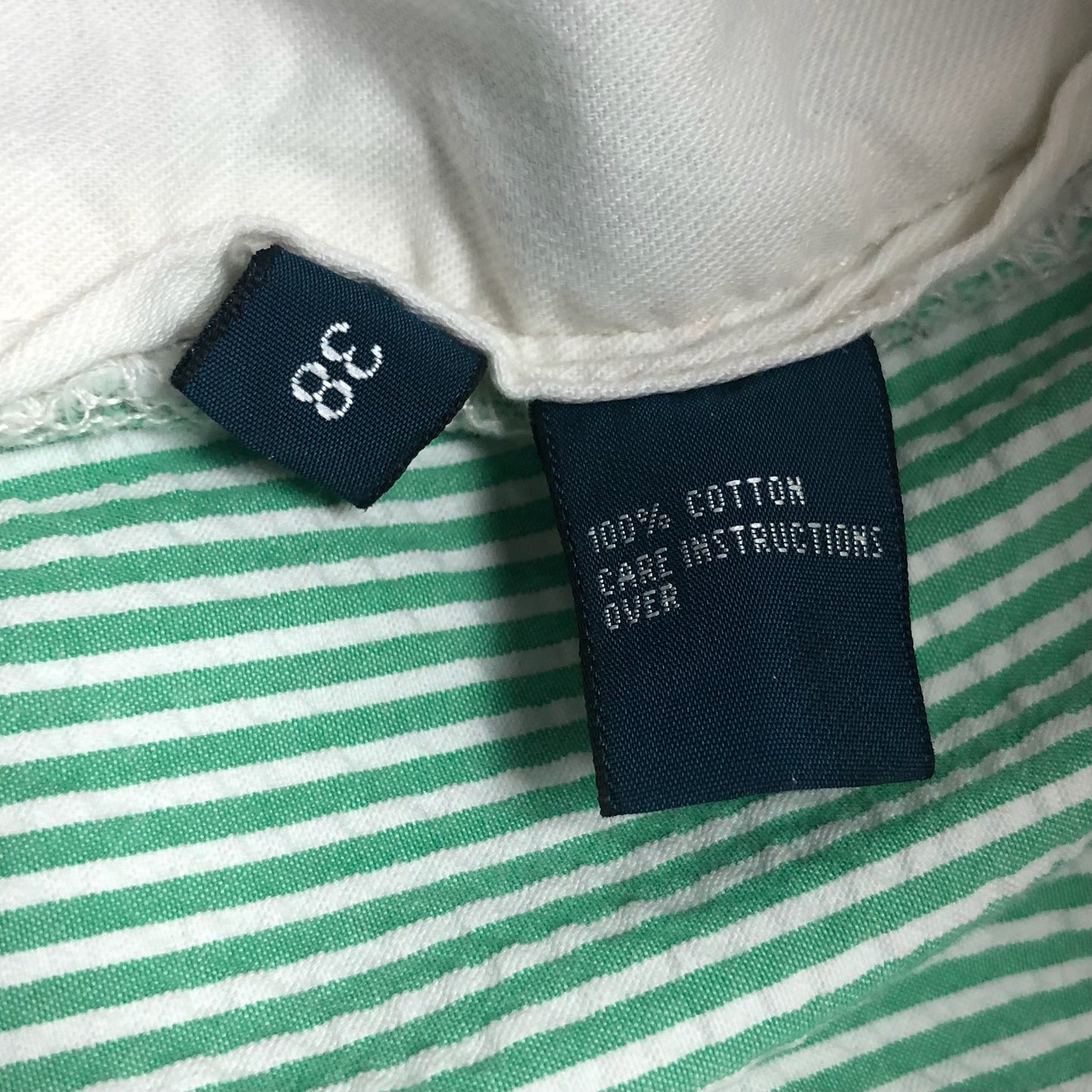 Short Casual Polo Ralph Lauren con patron de rayas en color verde y blanco talla 38