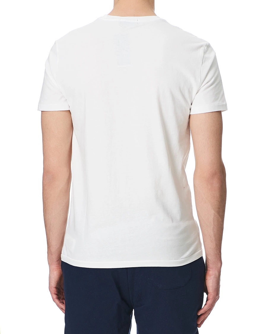 Camiseta cuello redondo Polo Ralph Lauren 🏇🏼 color blanco con diseño de logo en azul y rojo Talla Medium Entalle Clásico
