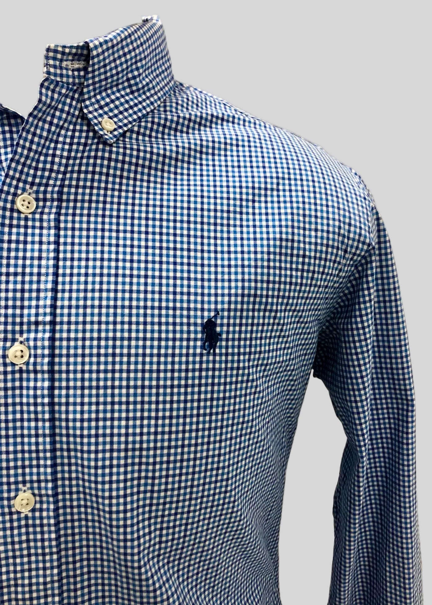Camisa Polo Ralph Lauren 🏇🏼 Color blanco de cuadros en color celeste y azul Talla L Entalle Custom Fit