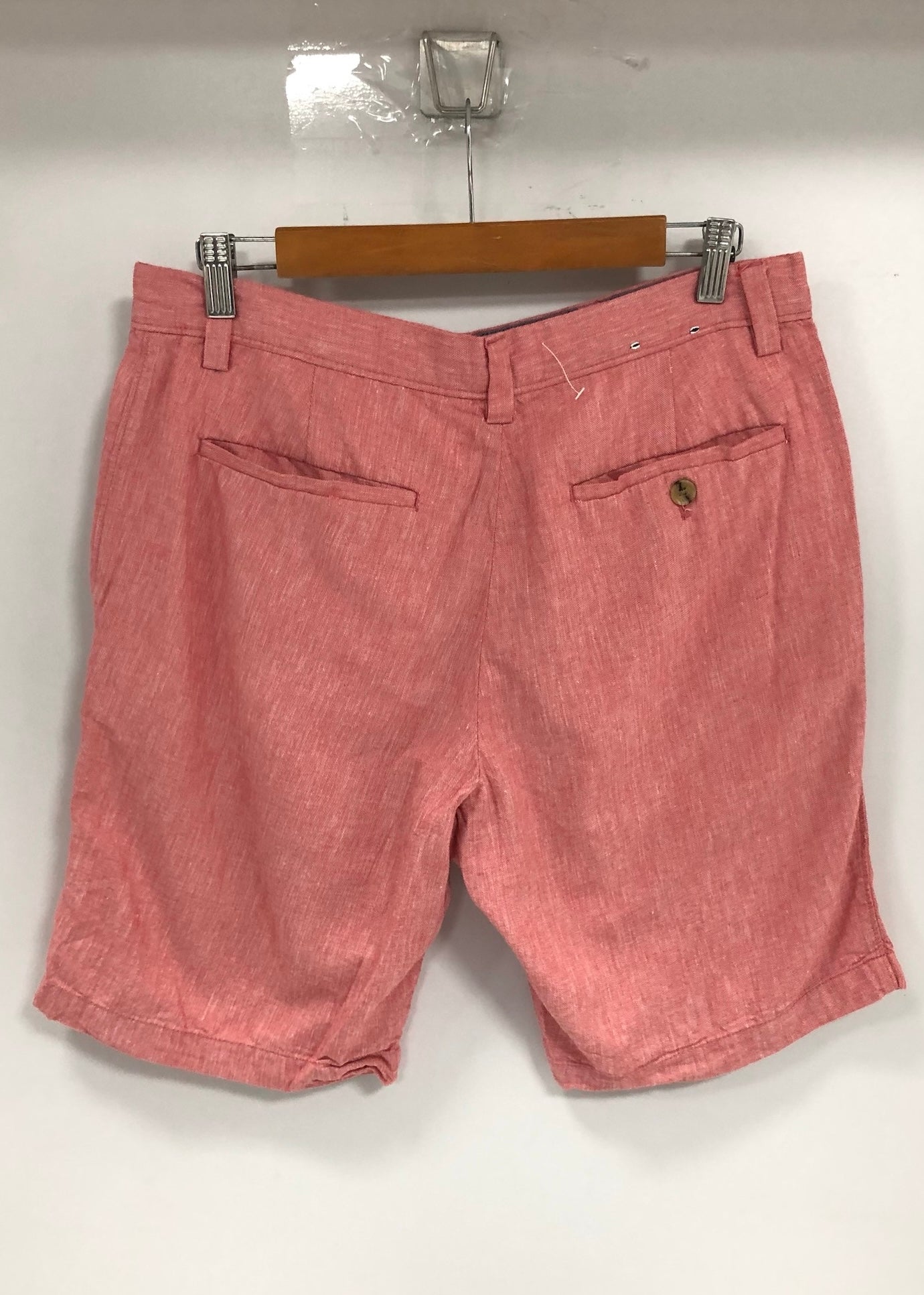 Short Casual Banana Republic 🇺🇸 color rojo claro talla 32