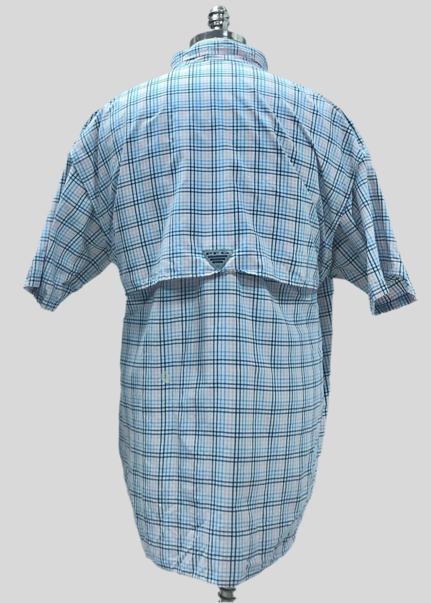 Camisa Columbia 🔹 Super Bahama Color blanco de cuadros en azul y rosado Talla XL (ver descripción)