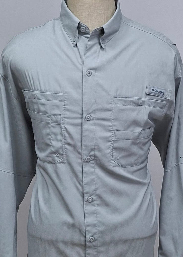 Camisa Columbia 🔹con bolsillo color gris claro con Omni Shade Manga large Talla L (ver descripción)