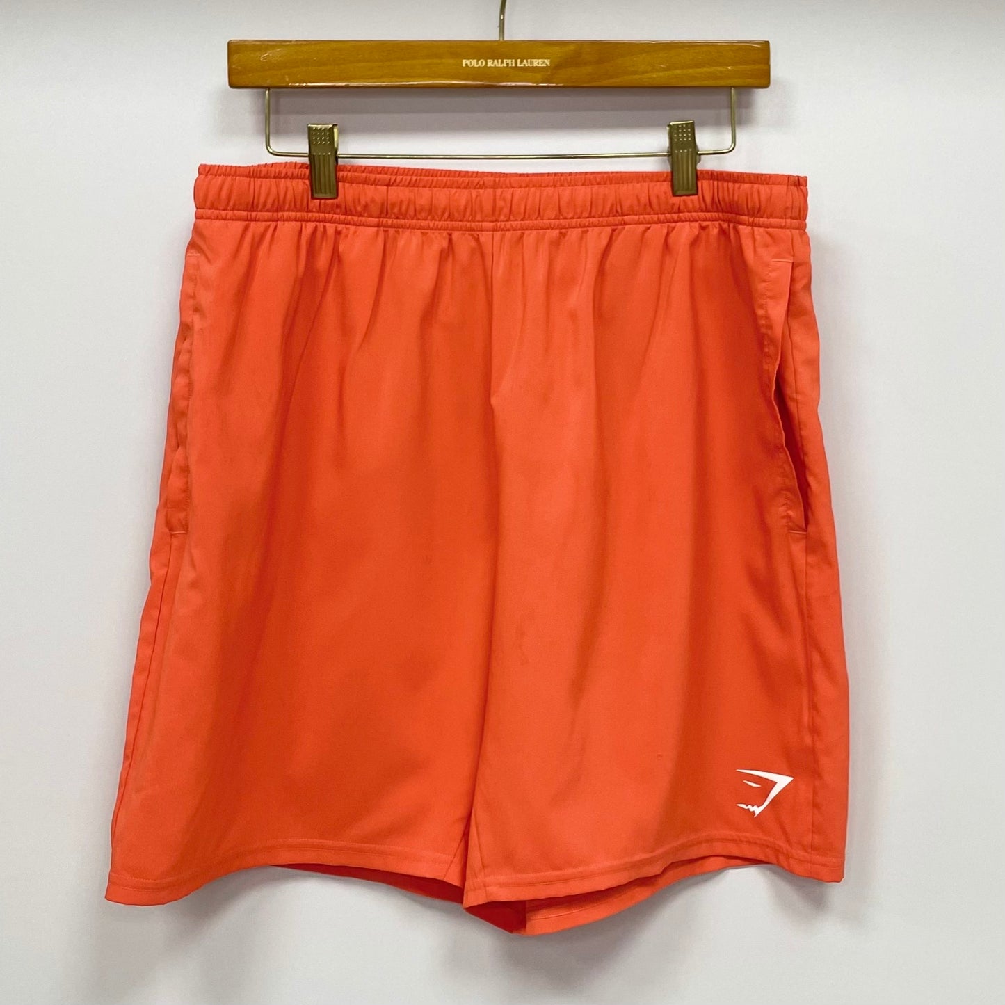 Short Deportivo Gymshark 🏋🏼‍♂️ Tela performance color naranja talla XL