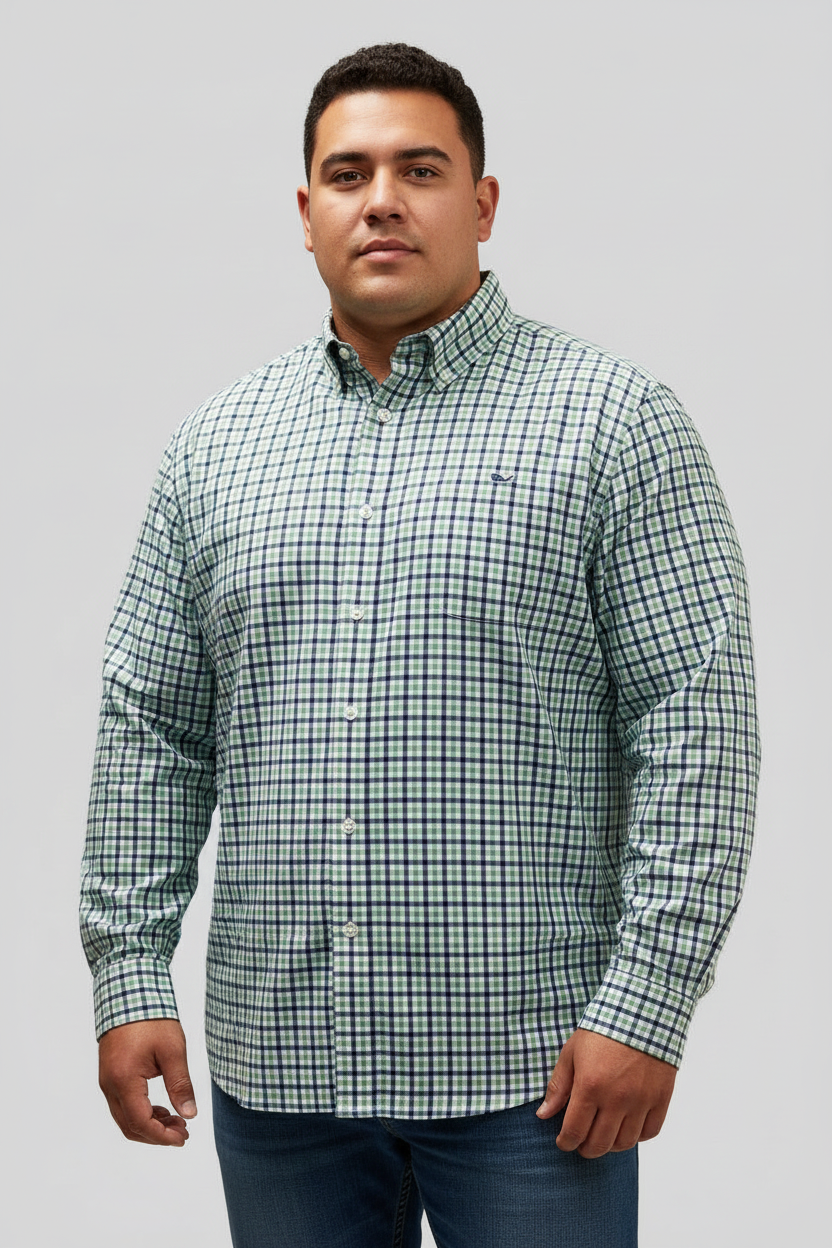 Camisa Vineyard Vines 🐳 Color blanco con patrón de cuadros en color azul y verde claro Talla XXL Entalle Regular
