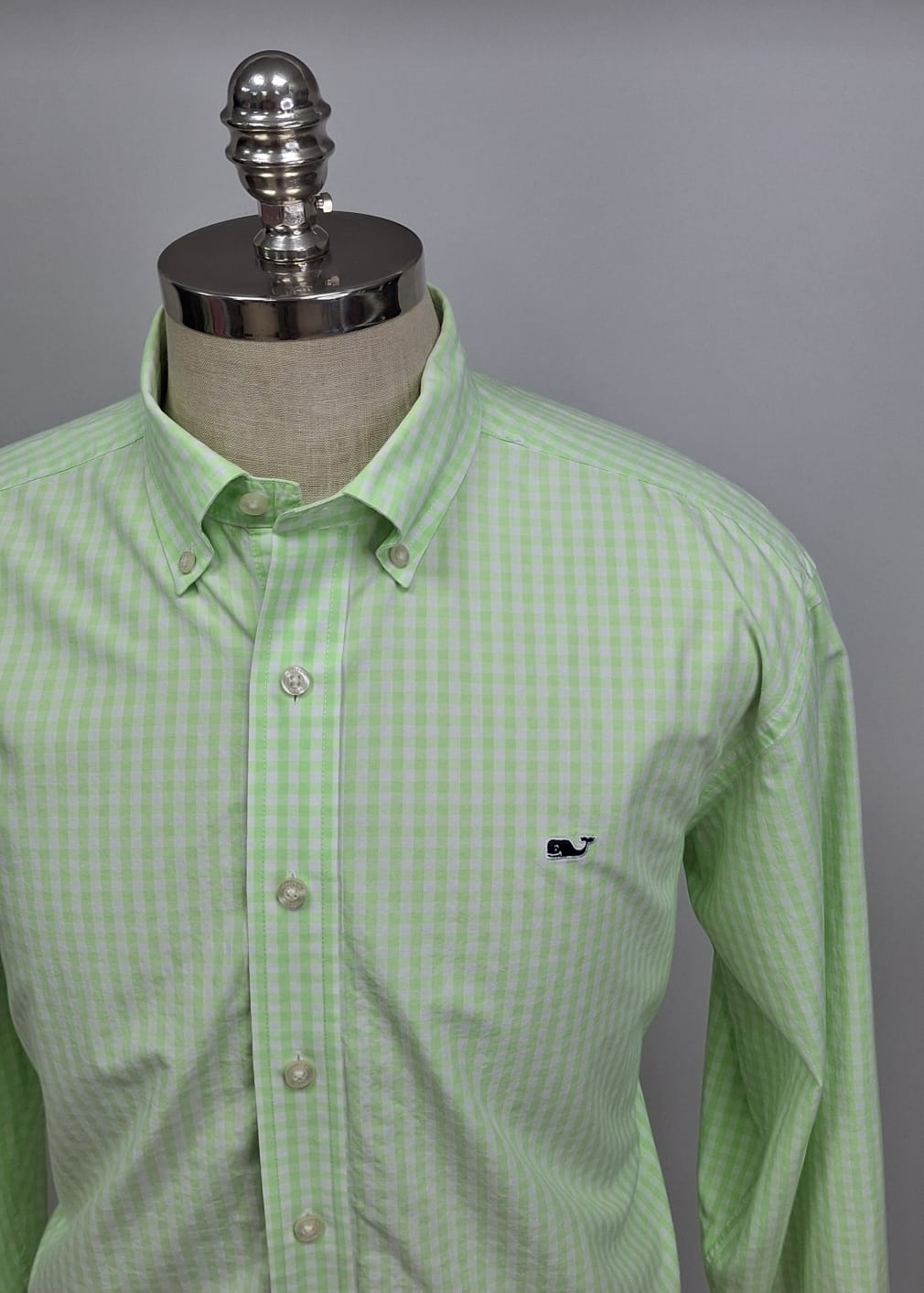 Camisa de botones Vineyard Vines 🐳 colon patrón de cuadros en color verde claro y blanco Talla XL Entalle Regular