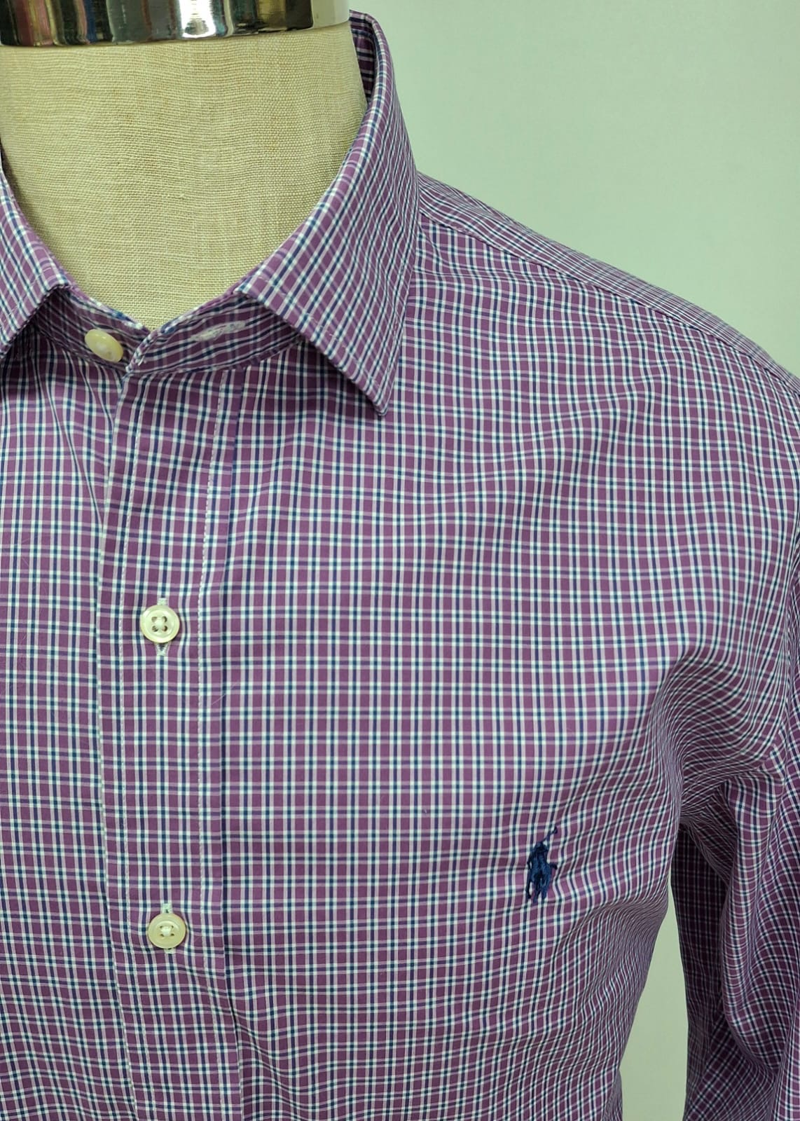 Camisa Polo Ralph Lauren 🏇🏼 color blanco con cuadros morado y azul Talla XL Entalle Slim Fit