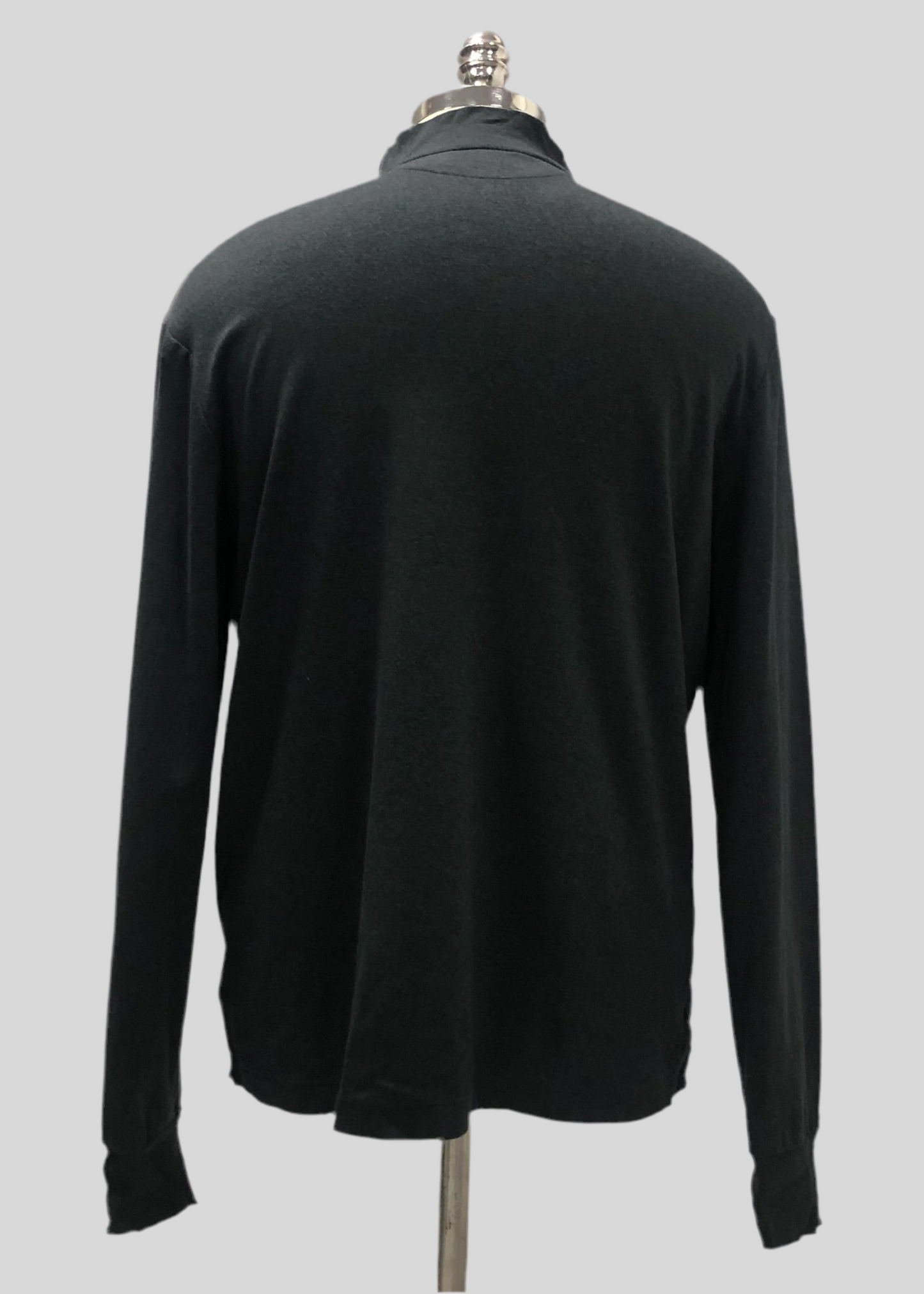 Sueter Jersey Polo Ralph Lauren 🏇🏼 color gris oscuro con logo en rojo Talla L (ver descripción)