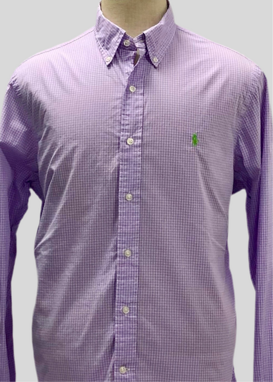 Camisa Polo Ralph Lauren 🏇🏼 con patron de cuadros gingham en color morado y blanco Talla L Entalle Regular