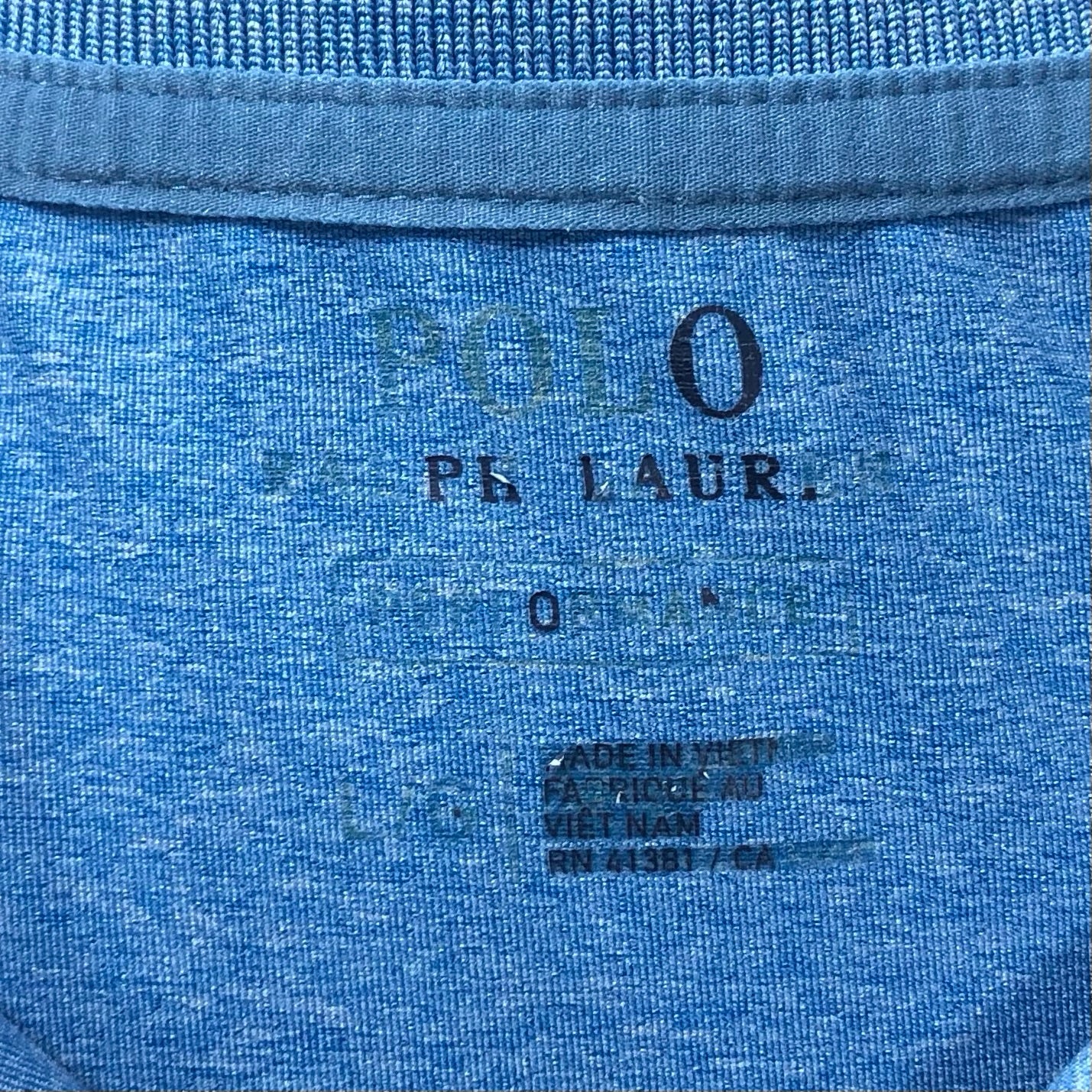 Camiseta Polo Ralph Lauren 🏇🏼 Tela performance color celeste oscuro Talla L Entalle Regular